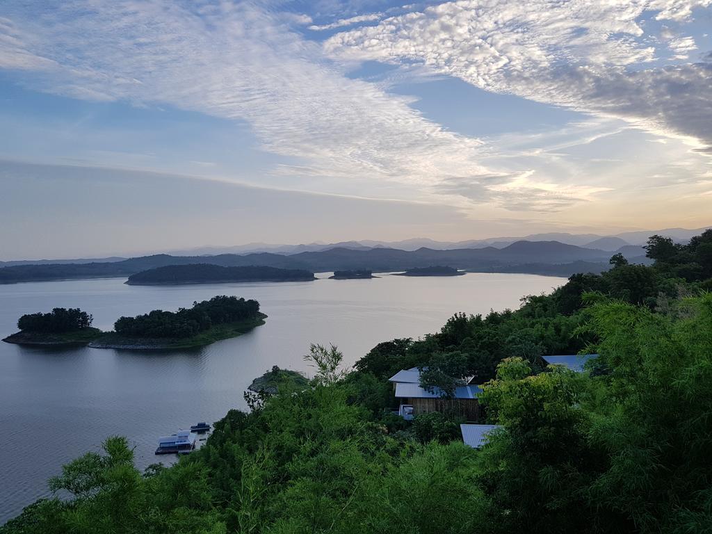 Thawsi Lake Hill Si Sawat المظهر الخارجي الصورة